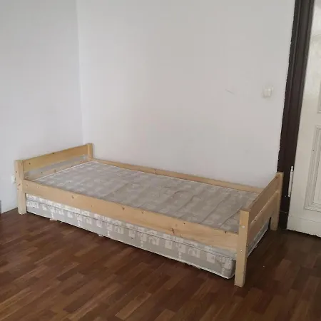 Monir Auberge de jeunesse *